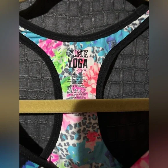VS Pink Yoga Push up Sports Bra - Picture 3 of 3